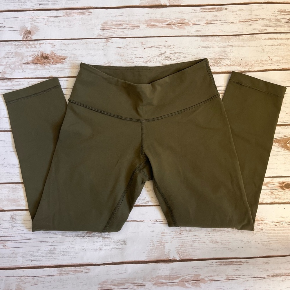 Lululemon olive green Wunder Under mid rise crop leggings